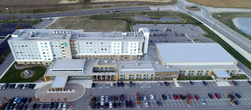embassy suites hotel commercial roofing project by ce reeve roofing in Indiana